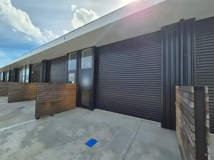 Unit 6 frontage with the roller door closed